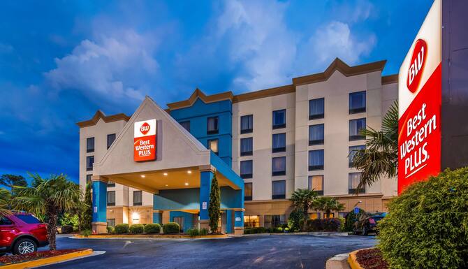 Best Western Plus Hotel Suites Airport South In Atlanta Ga Expedia