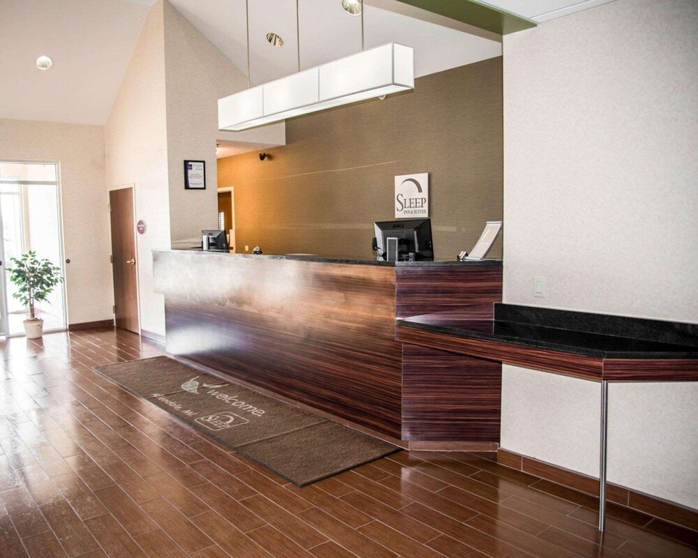Room Deals for Sleep Inn & Suites Allendale, Allendale starting at 82