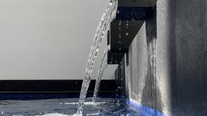Outdoor pool, open 8:00 AM to 9:00 PM, pool loungers
