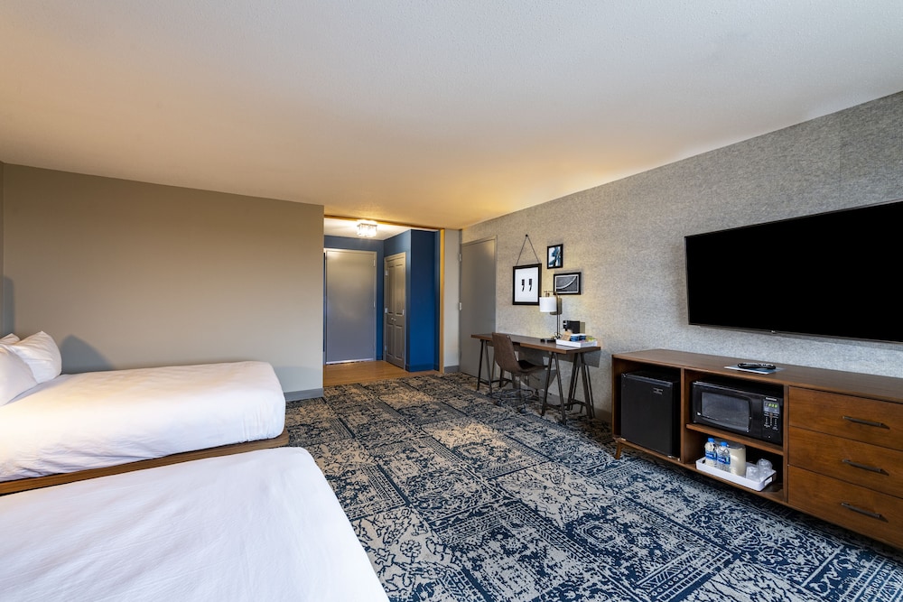 Four Points by Sheraton St Louis - Fairview Heights