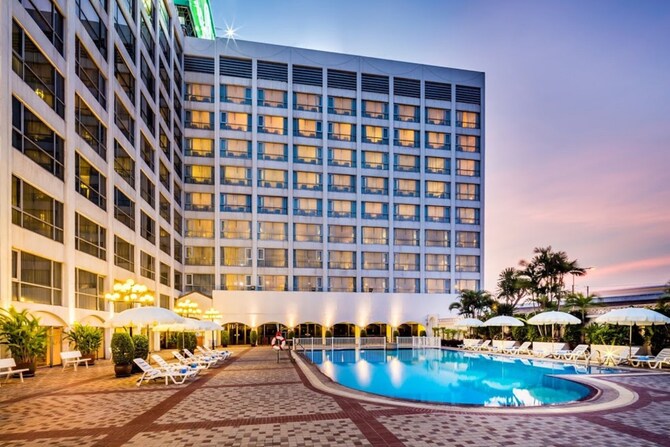 Bangkok Palace Hotel In Bangkok Thailand Expedia
