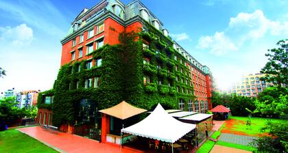 Hotel Royal Orchid Bangalore