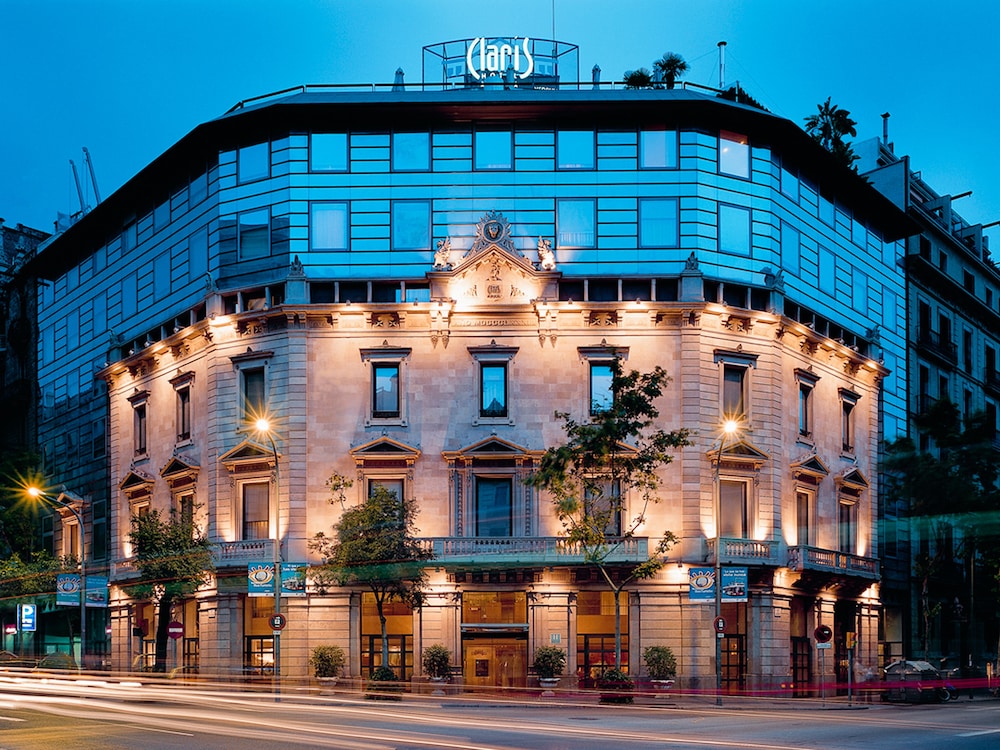 5 Star Hotels
