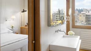 Minibar, in-room safe, desk, blackout curtains