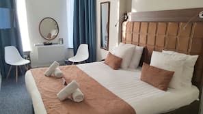 Premium bedding, down duvet, Select Comfort beds, in-room safe