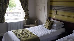 Premium bedding, in-room safe, desk, blackout curtains