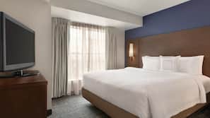 Pillowtop beds, in-room safe, desk, blackout drapes