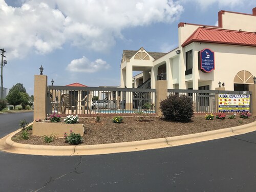 hotels in mooresville nc 28117