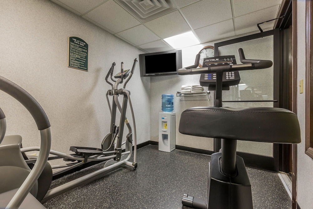 Fitness facility, Quality Inn Hyde Park Poughkeepsie North