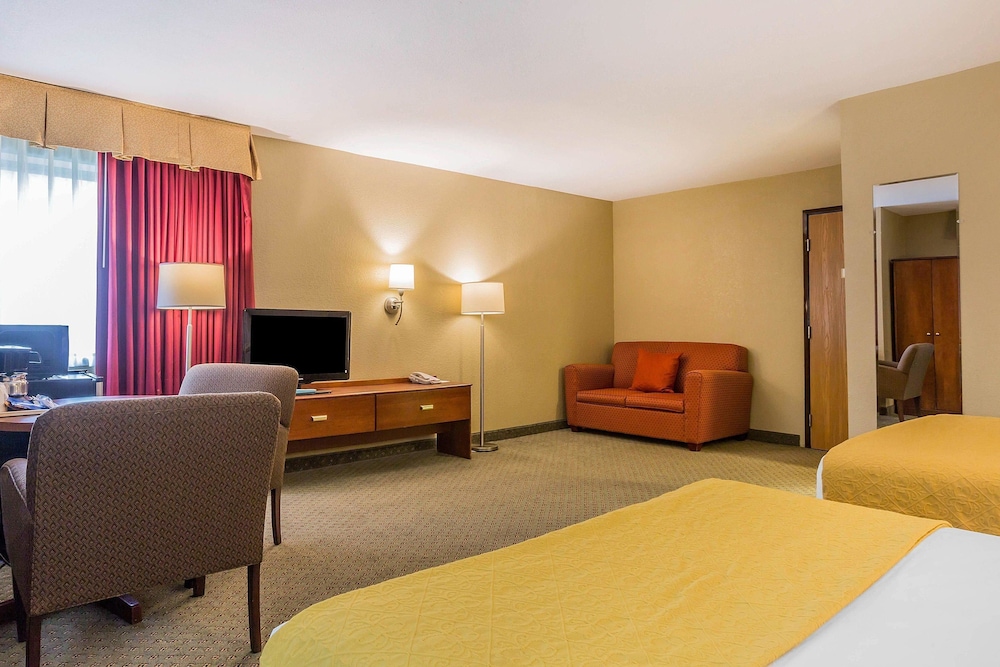 Quality Inn Hyde Park Poughkeepsie North