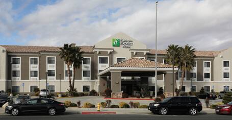ホリデイ イン ビクタービル  IHG ホテルホリデイ イン ビクタービル  IHG ホテル