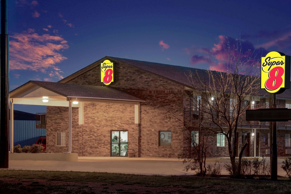 Super 8 By Wyndham Dumas Tx In Dumas Hotel Rates Reviews On Orbitz