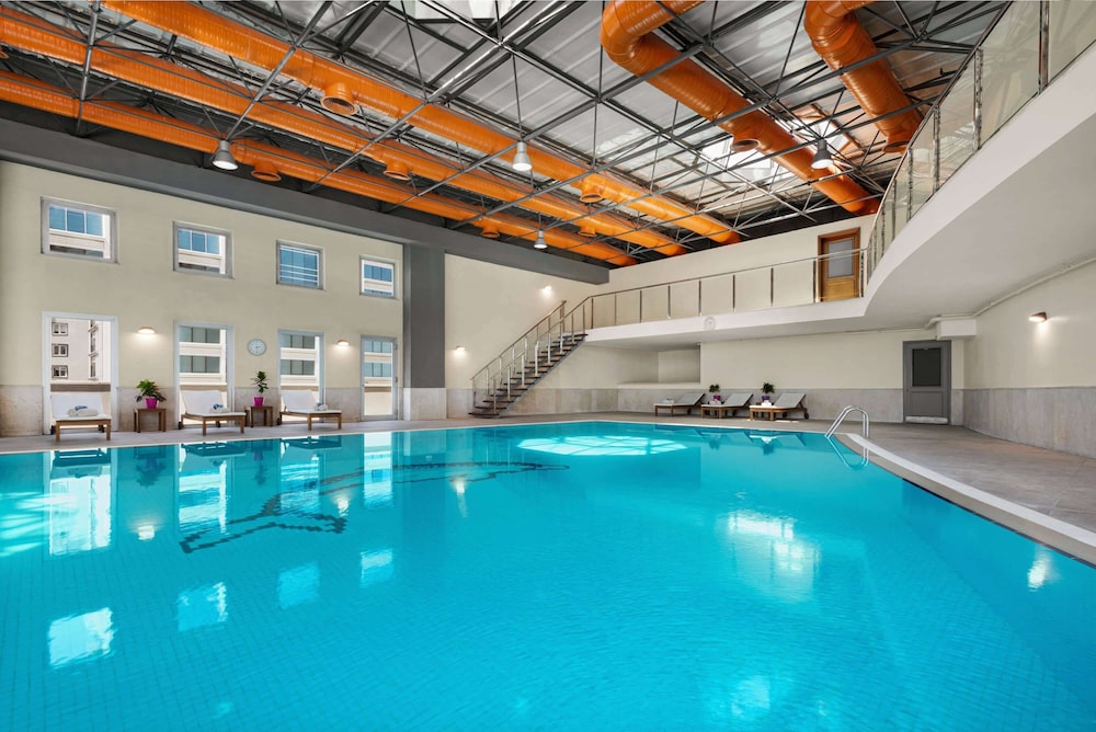 Pool, Wyndham Grand Kayseri