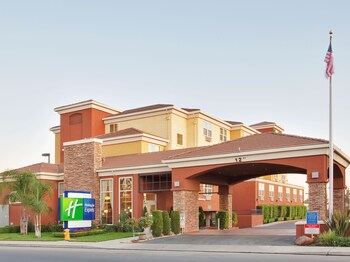 Holiday Inn Express West Sacramento