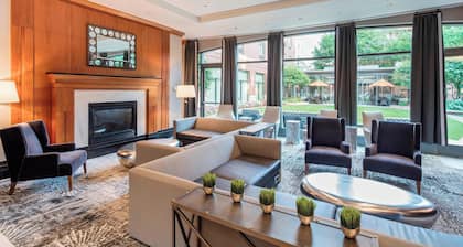 Courtyard by Marriott Boston Brookline