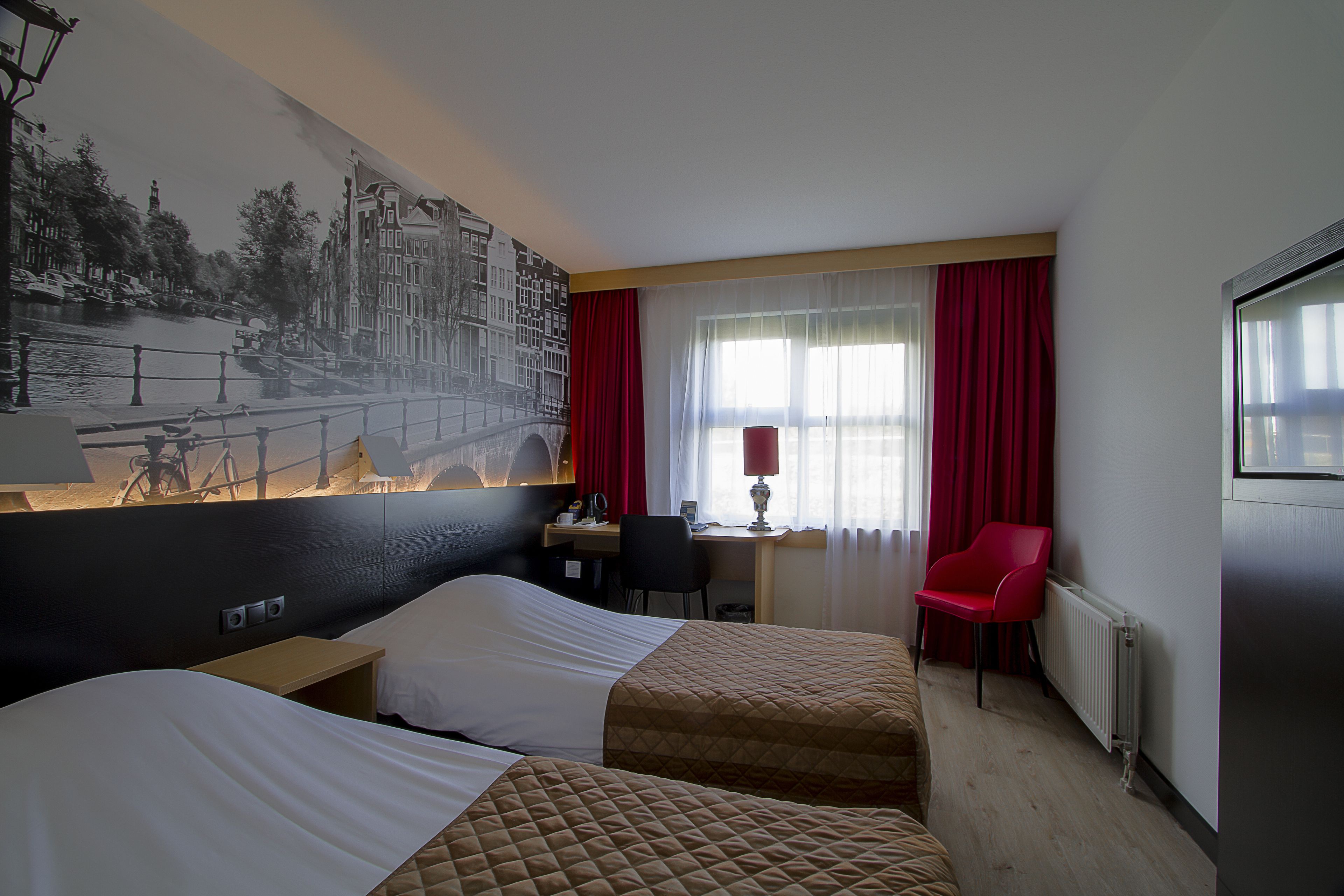 Bastion Hotel Schiphol Hoofddorp in Amsterdam in Hoofddorp, Netherlands