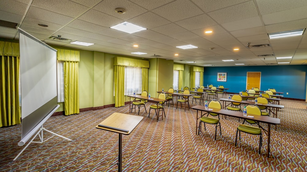 Holiday Inn Express Hotel & Suites Birmingham-Irondale(East), an IHG Hotel