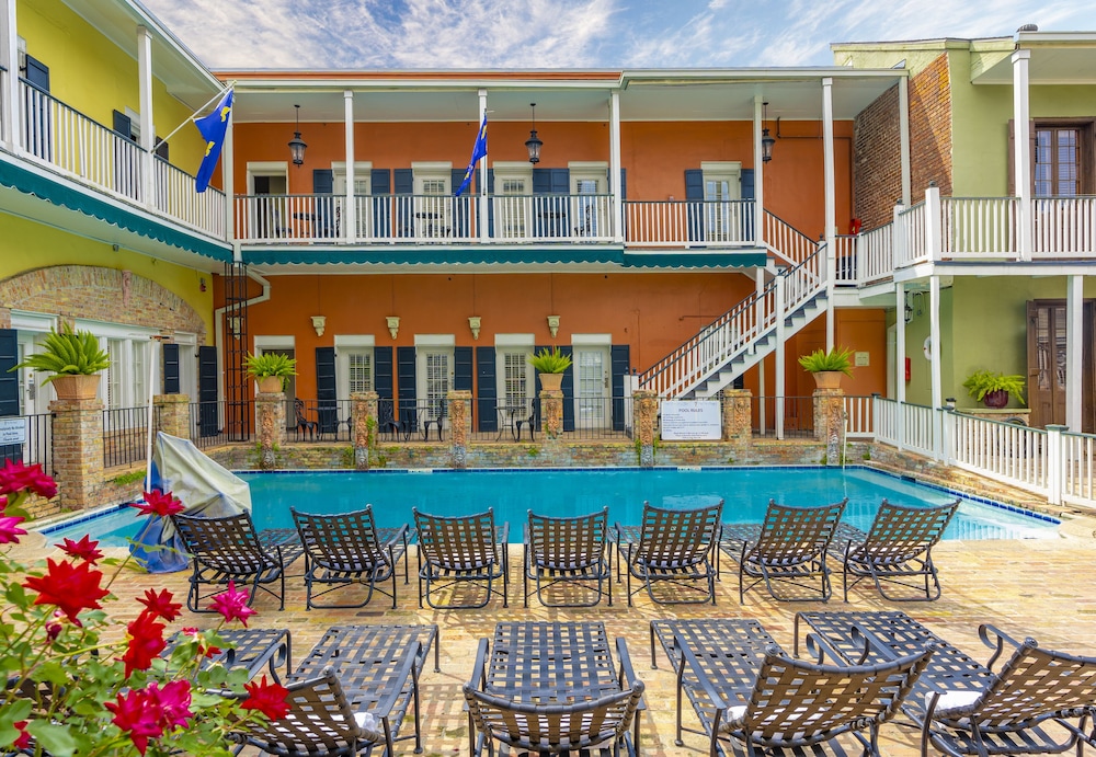 French Quarter Suites Hotel In New Orleans Hotel Rates