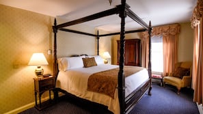 Premium bedding, in-room safe, iron/ironing board