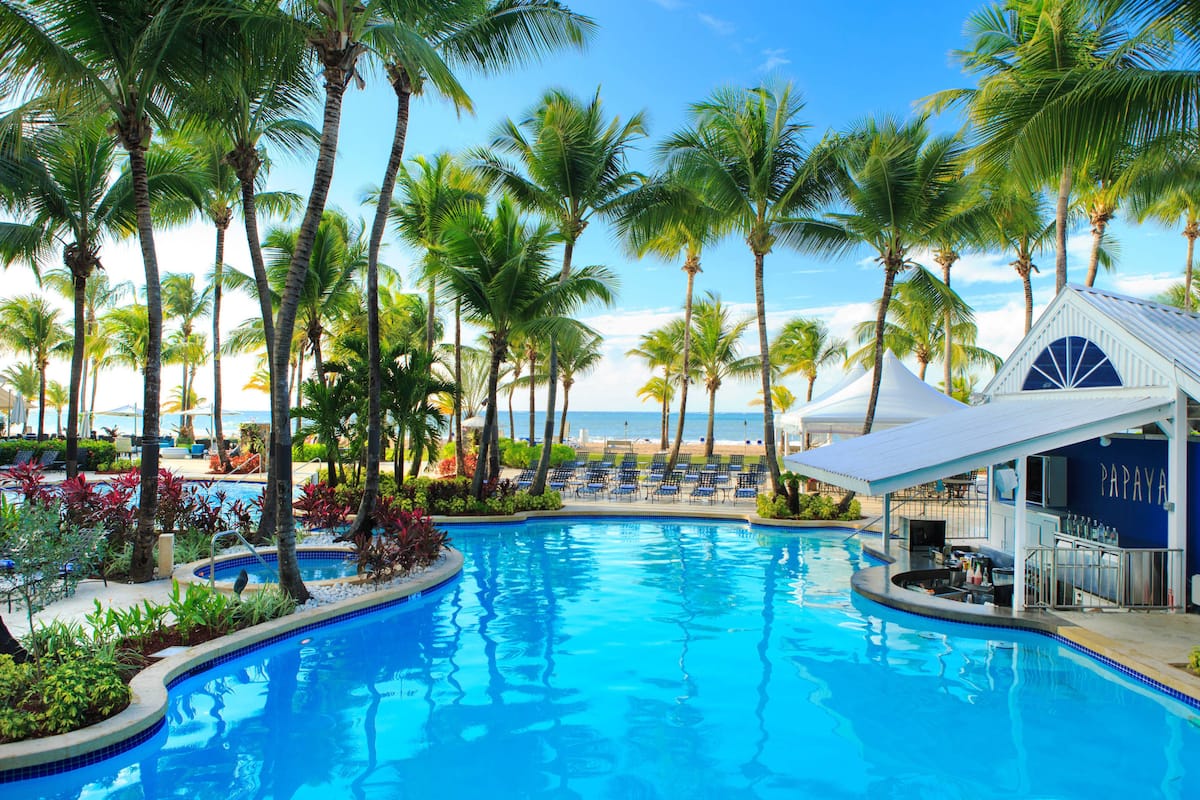 Courtyard Isla Verde Beach Resort - Carolina, Puerto Rico