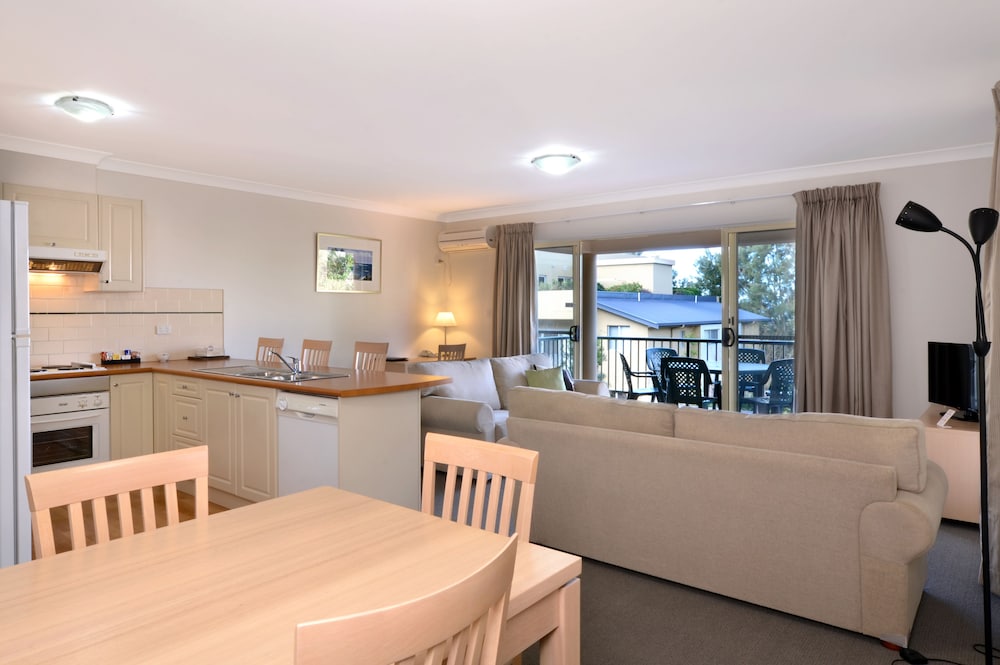 Terralong Terrace Apartments