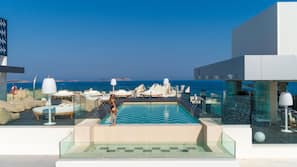 2 piscinas al aire libre
