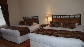 In-room safe, blackout drapes, linens