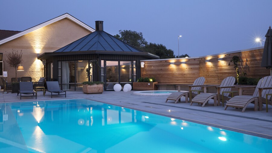 Welcome Hotel