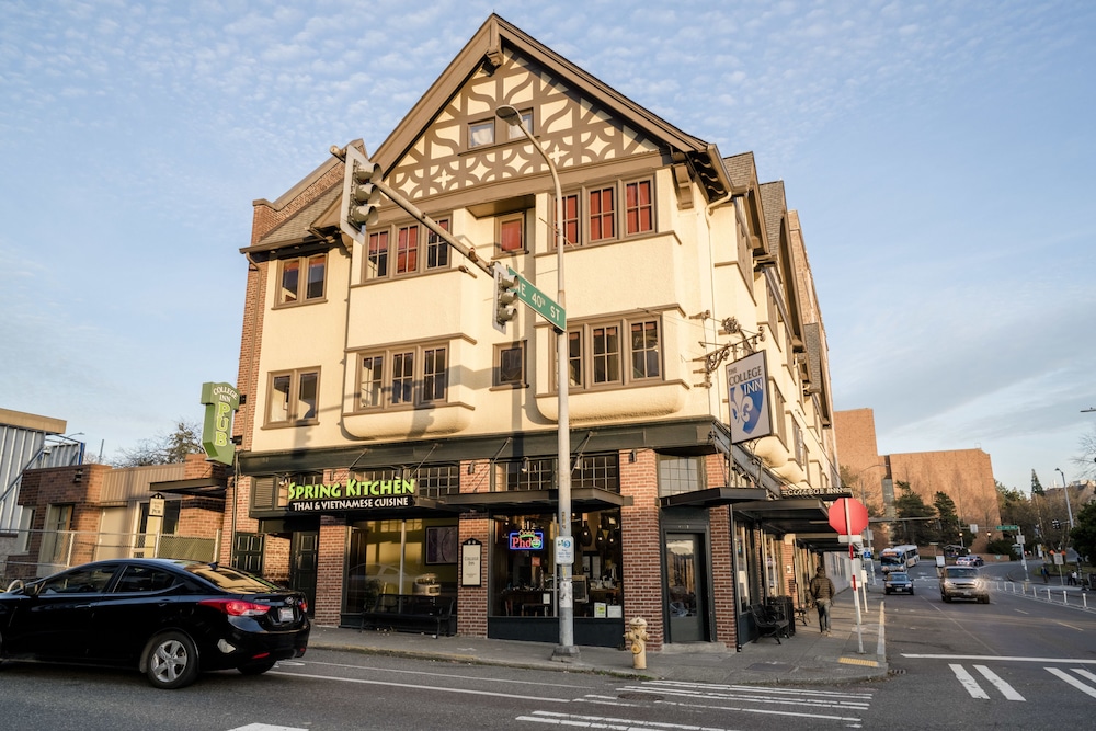 Front of property, College Inn Hotel