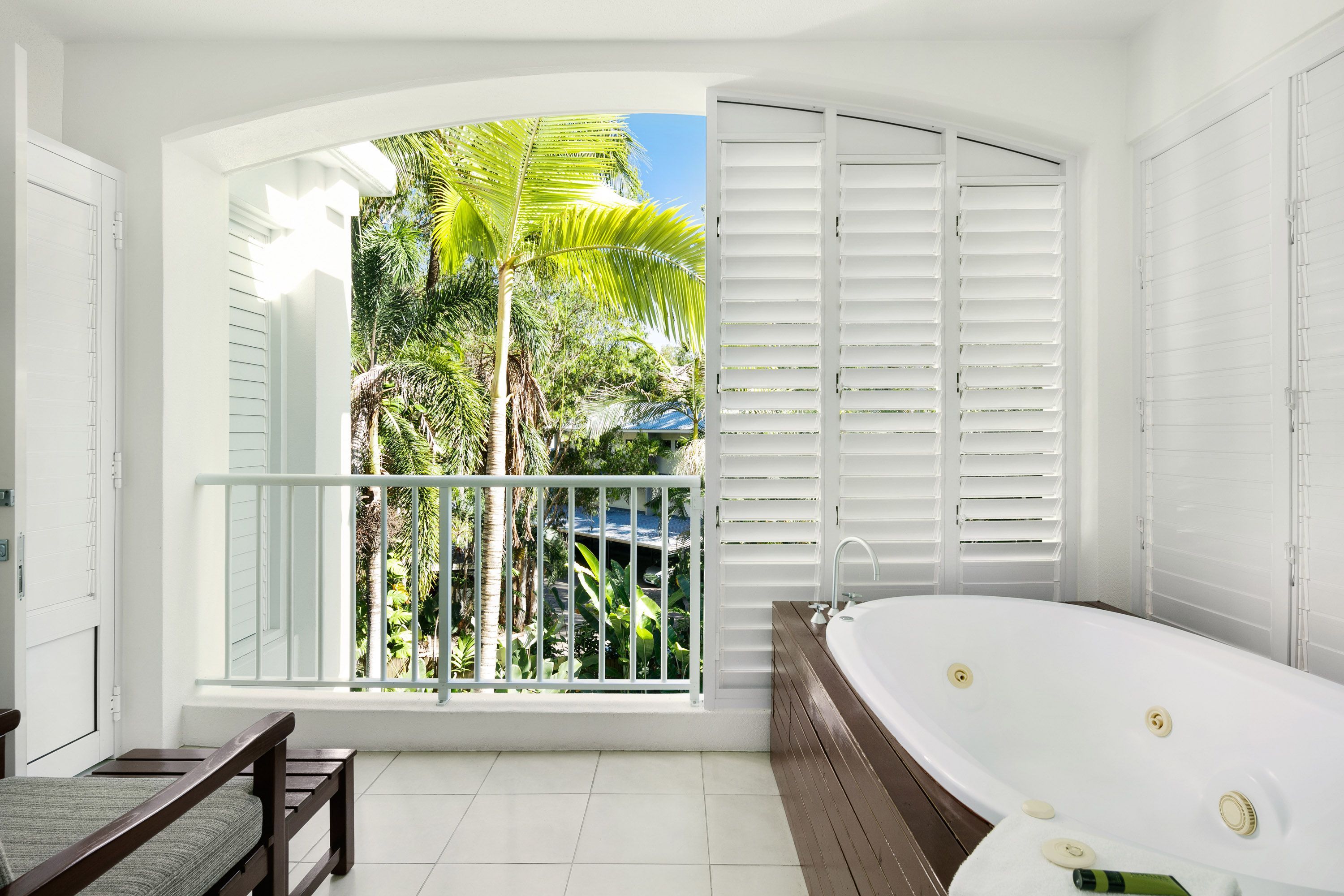 Peppers Beach Club and Spa - Palm Cove