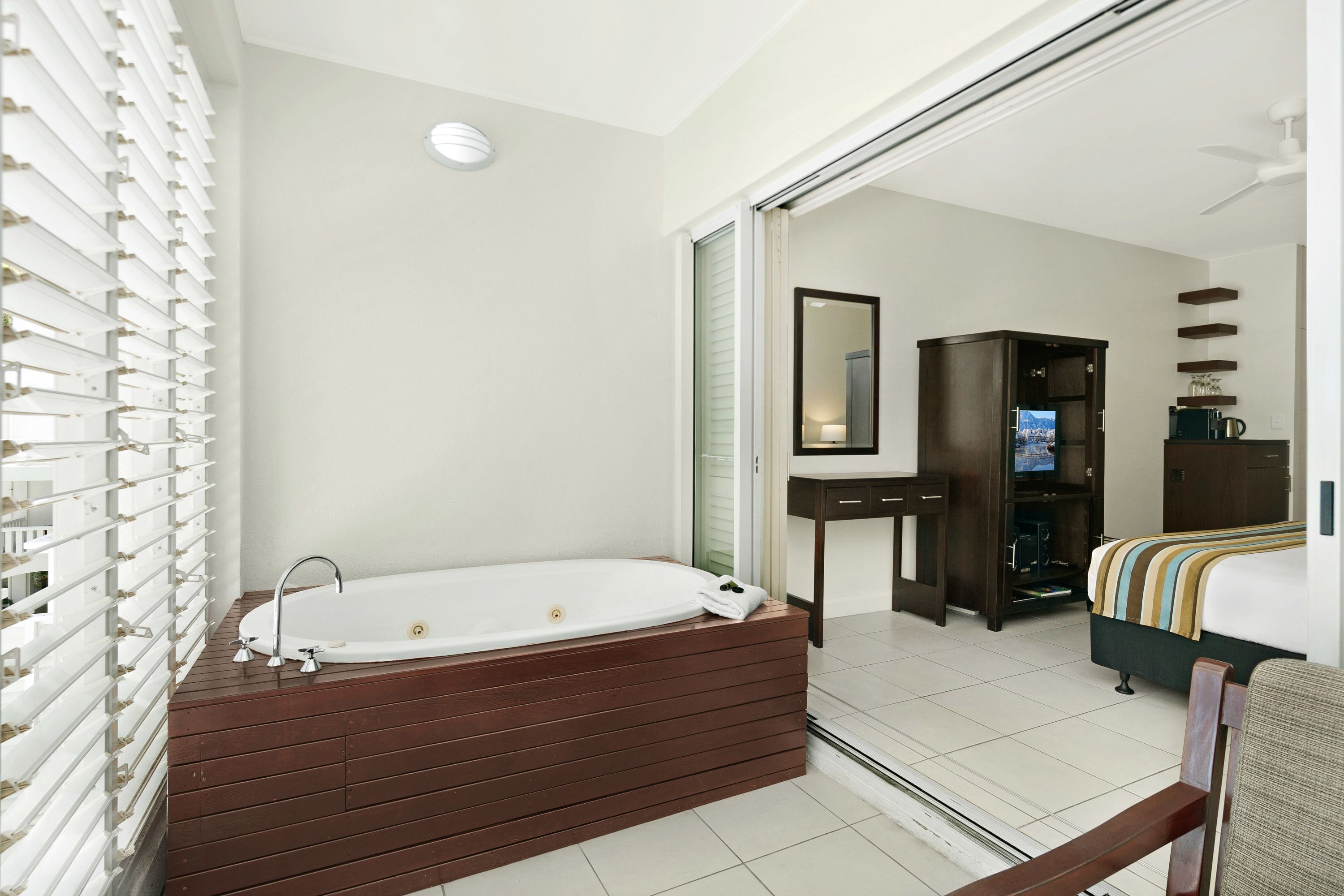 Peppers Beach Club and Spa - Palm Cove