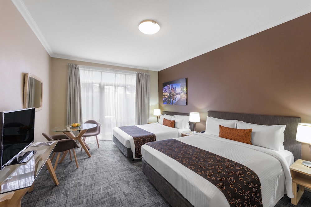 Kimberley Gardens Hotel & Serviced Apartments