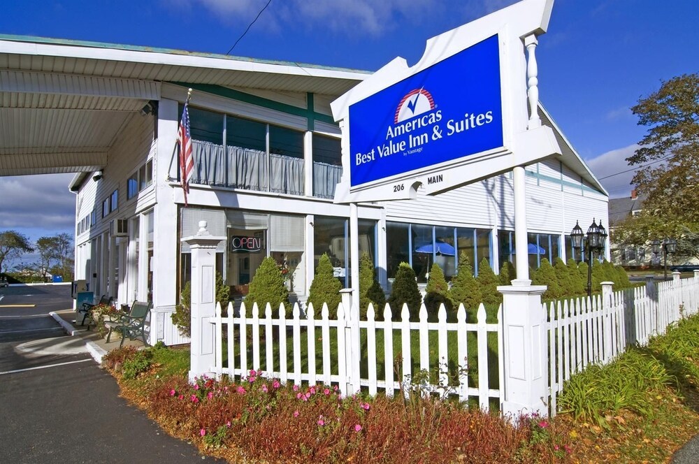 Americas Best Value Inn and Suites Hyannis/Cape Cod 2019 Room Prices