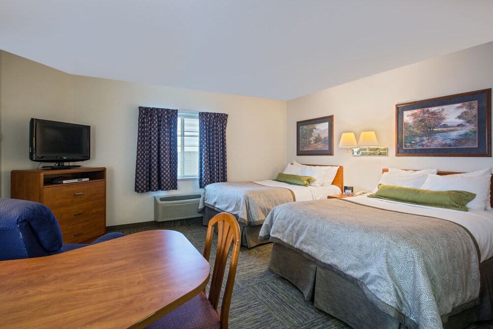 Candlewood Suites Appleton, an IHG Hotel