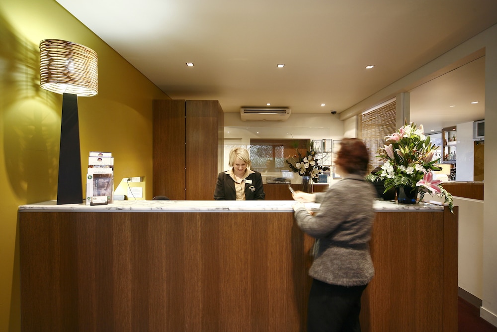 Best western plus the tudor sale