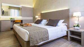 Hypo-allergenic bedding, down duvet, minibar, in-room safe