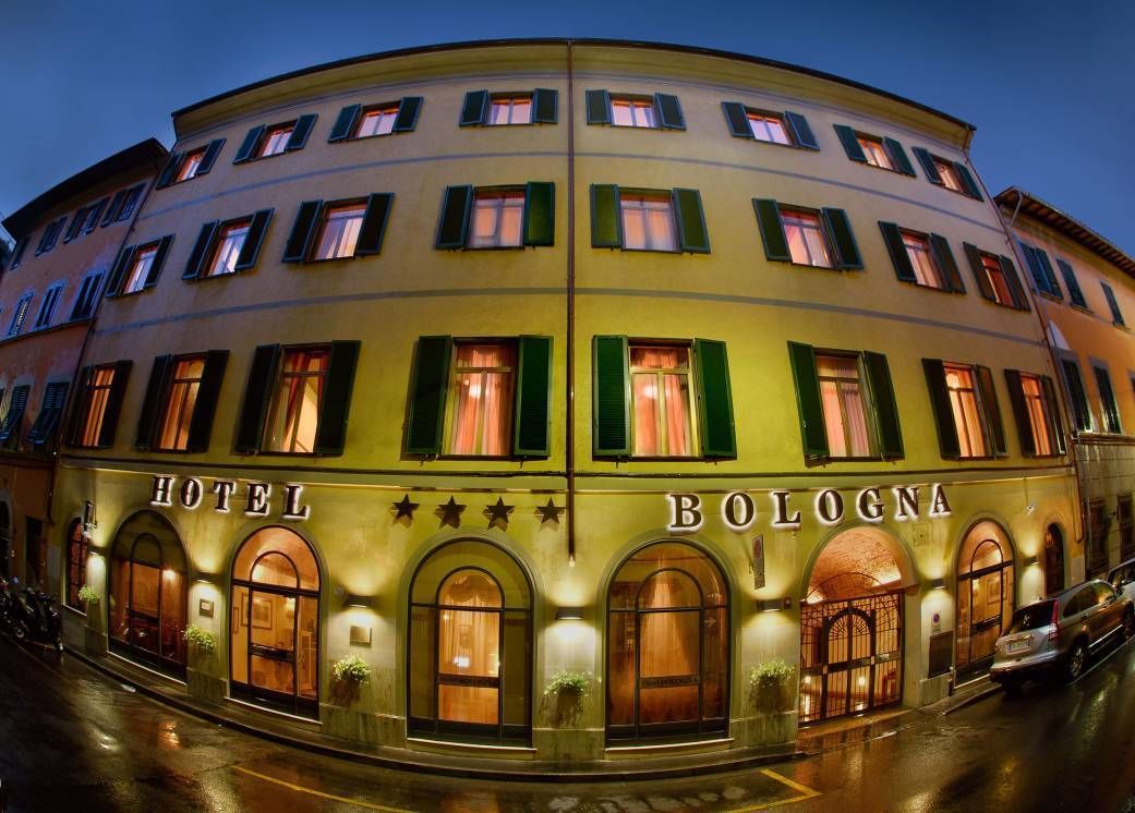 Hotel Bologna in Pisa, Italy