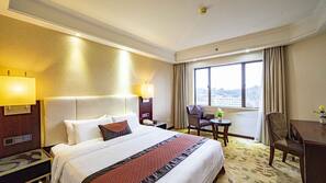 Premium bedding, in-room safe, individually decorated, desk