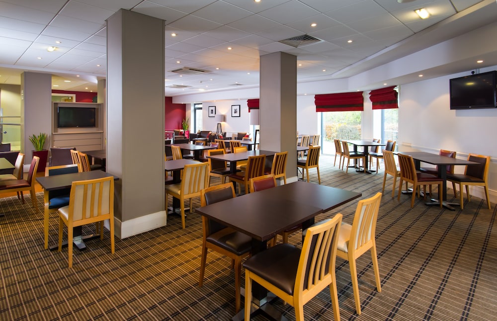 Holiday Inn Express Droitwich Spa, an IHG Hotel