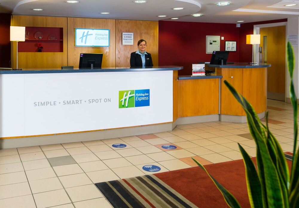 Holiday Inn Express Droitwich Spa, an IHG Hotel