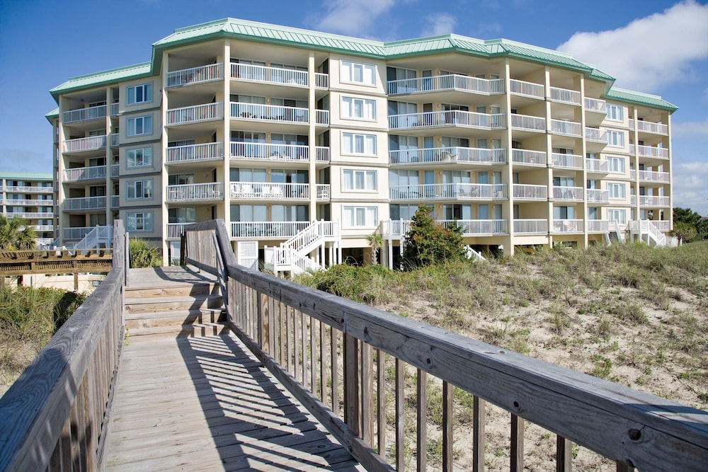 Litchfield Beach & Golf Resort