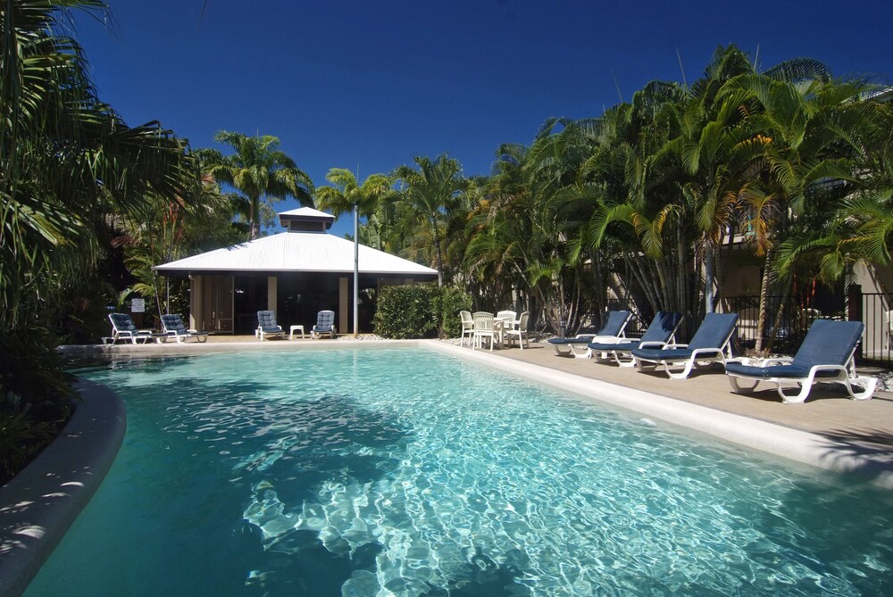 Trinity Beach Club Holiday Apartments Deals &amp; Reviews