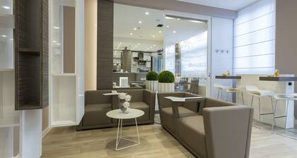 Hotel Mistral