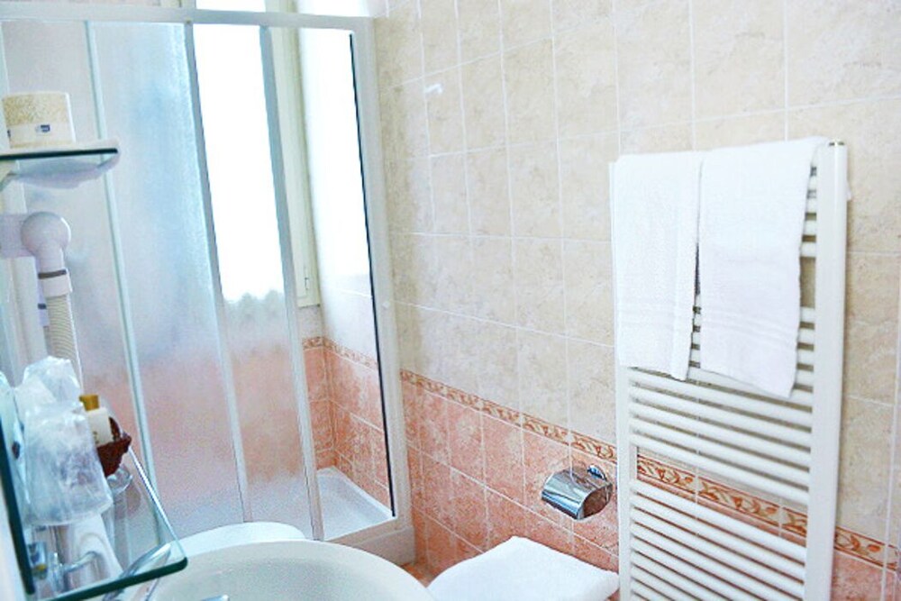 Photo - Hotel Napoleon