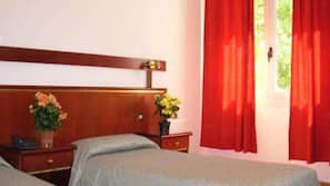 10 camere, materassi Select Comfort, una cassaforte in camera