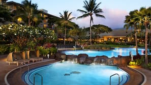 2 outdoor pools, pool umbrellas