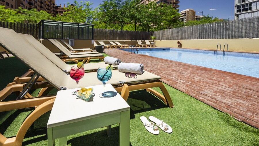 Hotel Valencia Oceanic Affiliated by Meliá
