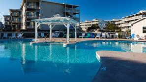 Indoor pool, outdoor pool