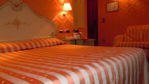 Minibar, in-room safe, soundproofing, free WiFi