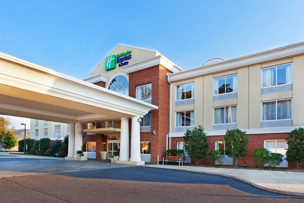 Exterior, Holiday Inn Express & Suites Sylva - Western Carolina Area, an IHG Hotel